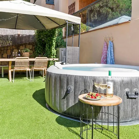 Lejlighed Beautiful Apt, 7pax, Jacuzzi, Pingpong, 3min Marbella